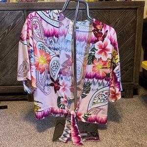NWOT Chico's Multicolor floral Patterned Kimono camisole
